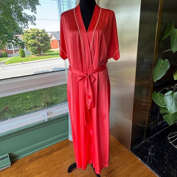 Vintage 80s house dress, strawberry red, white embroidered details, nylon robe - Picture 1 of 10